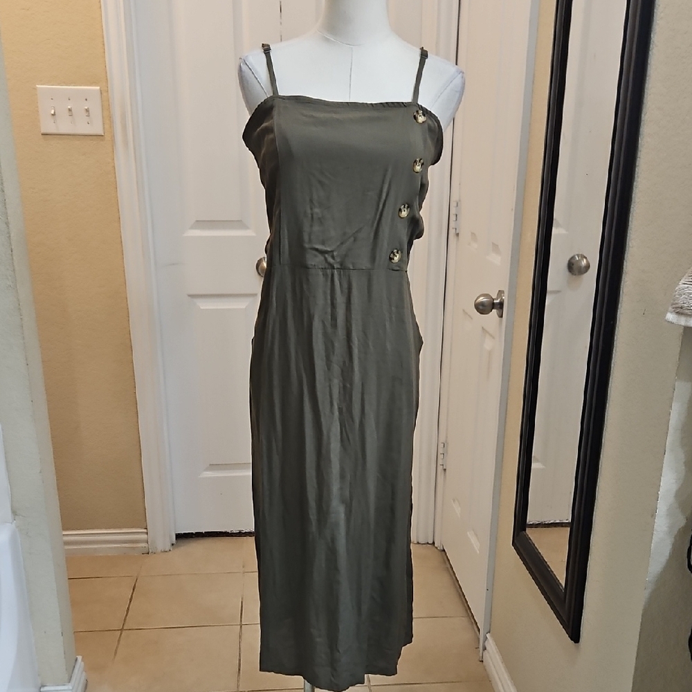 Xhilaration Olive Green Midi Dress with Button Accents Size Large NWT